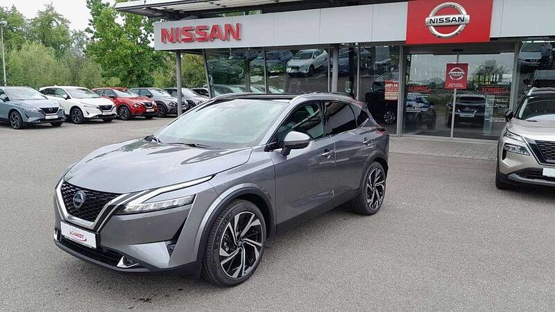 Nissan Qashqai 1.3 DIG-T XTronic 4x4 Tekna+