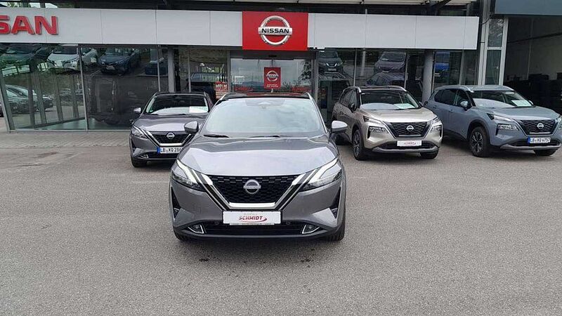 Nissan Qashqai 1.3 DIG-T XTronic 4x4 Tekna+