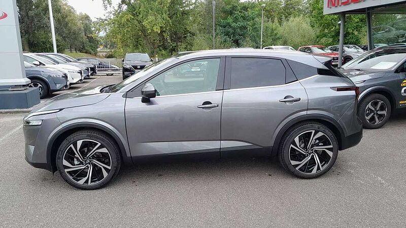 Nissan Qashqai 1.3 DIG-T XTronic 4x4 Tekna+