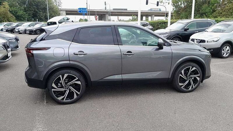 Nissan Qashqai 1.3 DIG-T XTronic 4x4 Tekna+