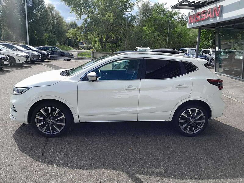 Nissan Qashqai 1.3 DIG-T N-Connecta Dynamic/LED/Winter