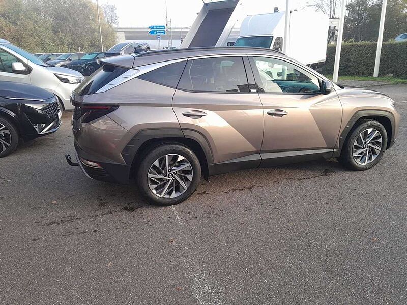 Hyundai TUCSON 1.6 T-GDI Trend