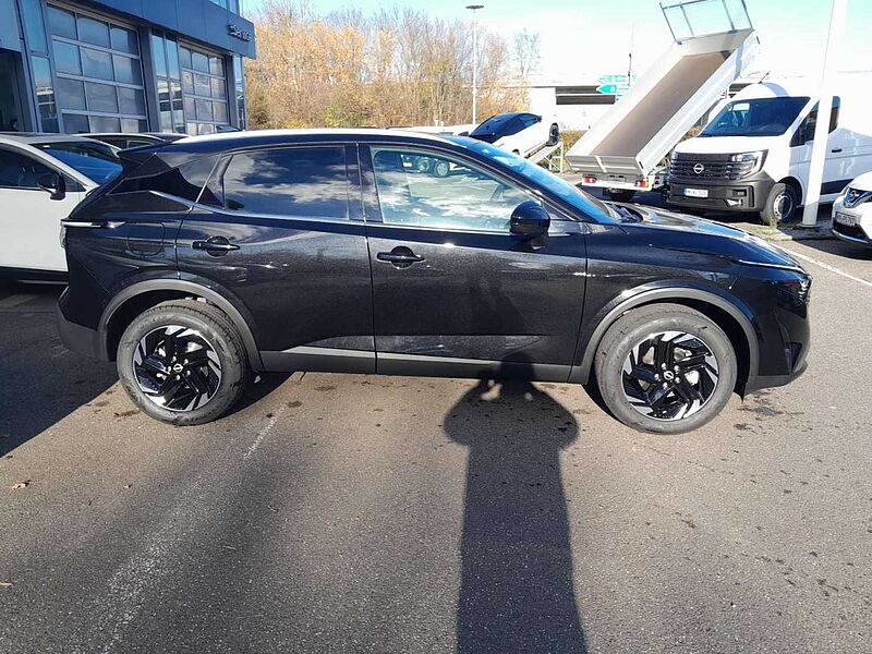 Nissan Qashqai 1.3 DIG-T XTronic N-Connecta Komfort/PGD/Winter