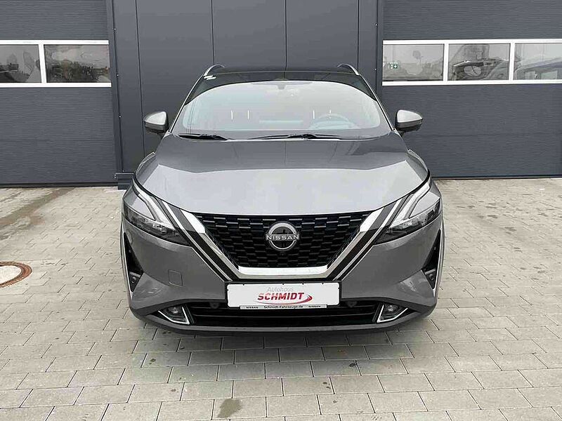 Nissan Qashqai 1.3 DIG-T XTronic 4x4 Tekna+