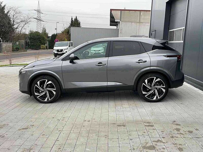 Nissan Qashqai 1.3 DIG-T XTronic 4x4 Tekna+