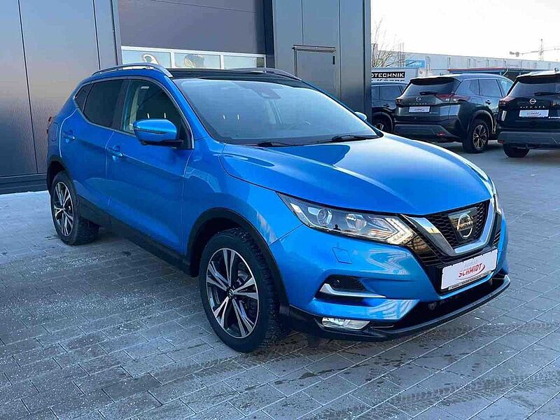 Nissan Qashqai 1.6 DIG-T N-Connecta Design